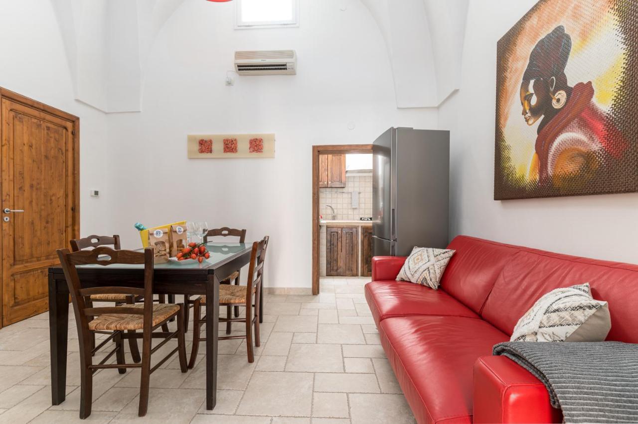 Vista Piazza & Solarium By Raro